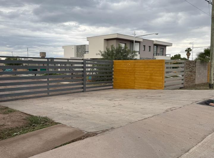 Terreno · 352m²