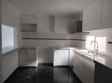 PH · 100m² · 3 Ambientes · 1 Cochera · PH en Alquiler