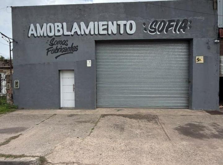 Bodega-Galpón · 300m²