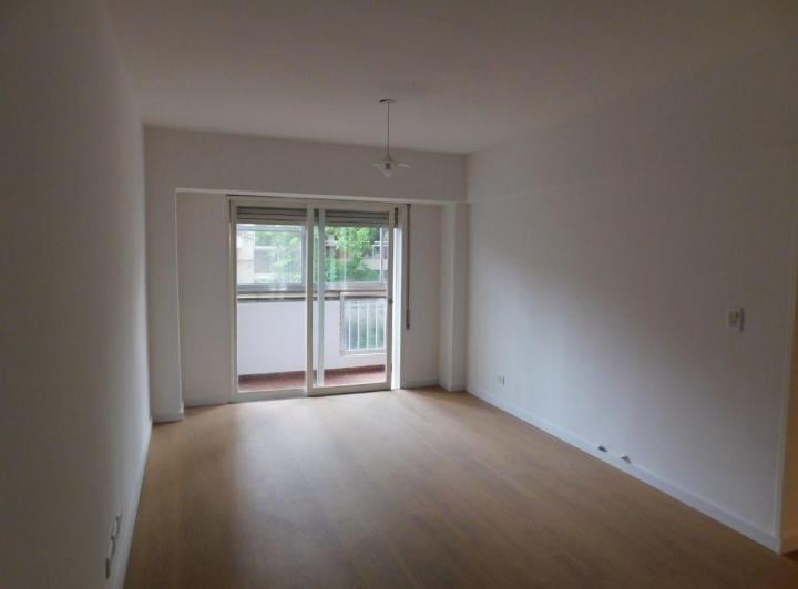Departamento · 70m² · 4 Ambientes · 1 Cochera