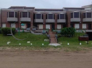 PH de 4 ambientes, Villa Gesell · Oportunidad! Dúplex a 50 m del Mar de 4 Ambientes, 3 Dorm., 2 Baños, Parque, Garaje.