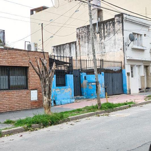 Casa · 80m² · 3 Ambientes · 1 Cochera