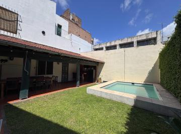 Casa · 188m² · 4 Ambientes · Casa en Venta, Abasto, Rosario, 3 Dorm. con Patio, Pasillo Unico!
