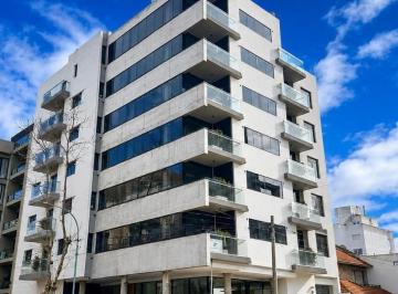 Departamento · 60m² · 2 Ambientes · 1 Cochera · Venta Departamento 2 Ambientes en Zona Guemes