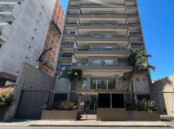 Departamento · 26790m² · 1 Ambiente · Imperdible Monoambiente! C/lavadero, Muy Luminoso!