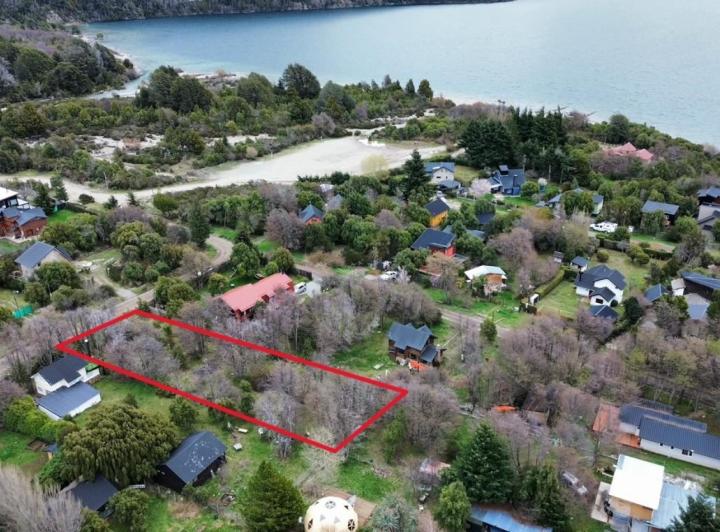 Terreno · 1041m²