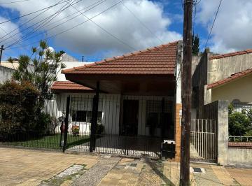 Casa · 185m² · 3 Ambientes · Casa en Venta en San Martín