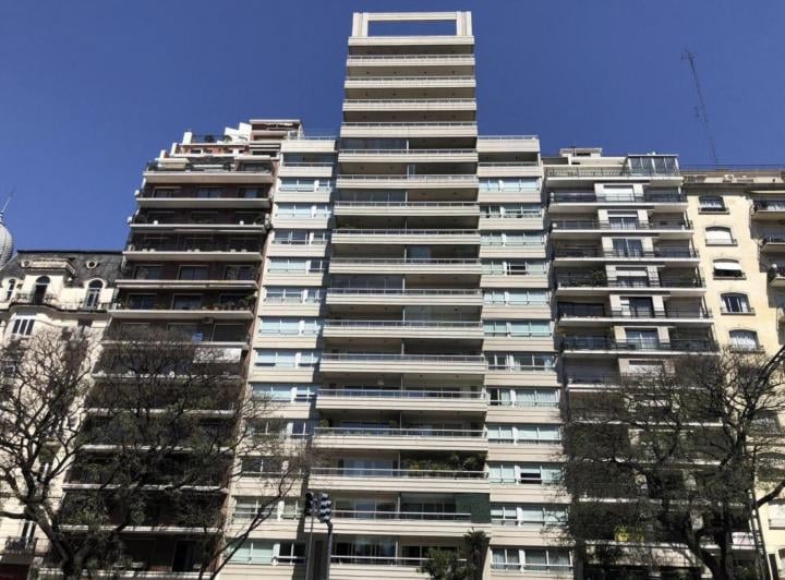 Departamento · 140m² · 3 Ambientes · 1 Cochera