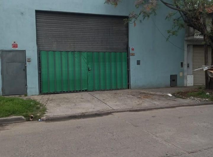 Depósito · 300m²