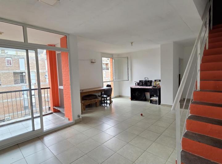Departamento · 97m² · 5 Ambientes