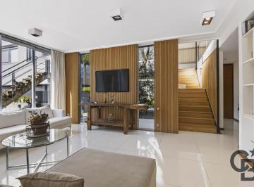 Casa · 280m² · 6 Ambientes · 4 Cocheras · Casa en Venta en Grand Bell 1 de 4 Dorm. - City Bell
