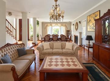 Casa · 223m² · 7 Ambientes · Casa en Venta 5 Dorm. con Pileta en Funes Hills San Marino