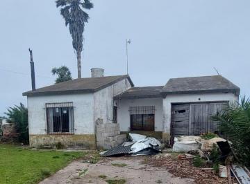 Casa de 4 ambientes, Miramar · Casa en Parquemar