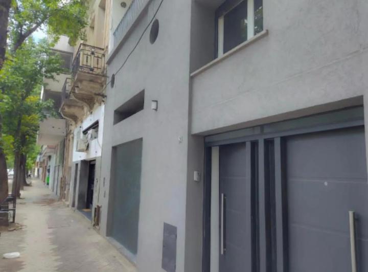 Casa · 170m² · 3 Ambientes · 1 Cochera