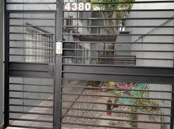 PH · 68m² · 3 Ambientes · Duplex P. H Vecino a Uca Rosario Pellegrini
