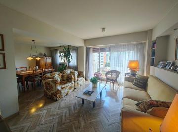 Departamento · 138m² · 4 Ambientes · 1 Cochera · Departamento en Venta Apto Credito Las Lomitas Cochera