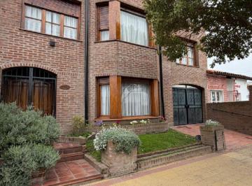 Casa de 8 ambientes, Tandil · Casa 3 Dorm. Apta Credito
