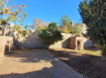 Casa de 3 ambientes, Cipolletti · Casa en Venta Barrio Brentana | 2 Dormitorio Amplio Patio