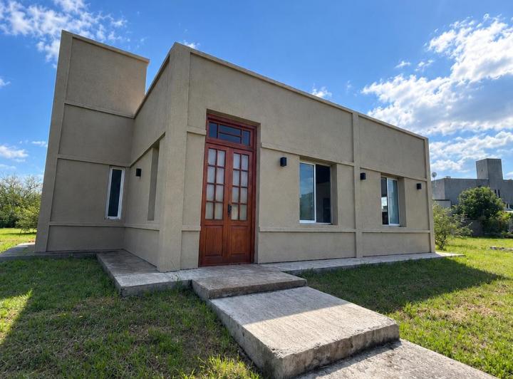 Casa · 120m² · 2 Ambientes