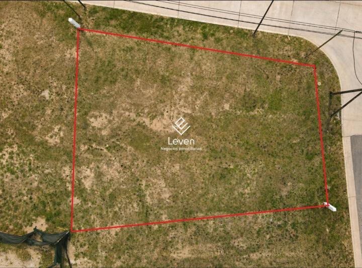 Terreno · 375m²