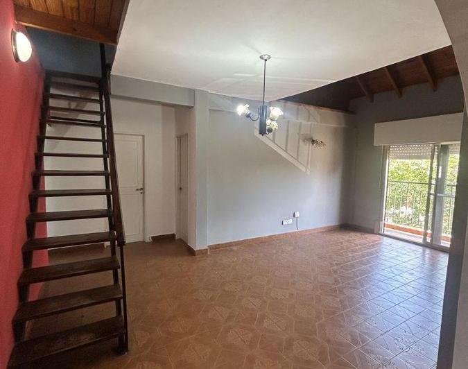PH · 121m² · 4 Ambientes · 2 Cocheras