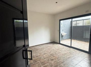 Departamento · 52m² · 2 Ambientes · Departamento en Parque Avellaneda