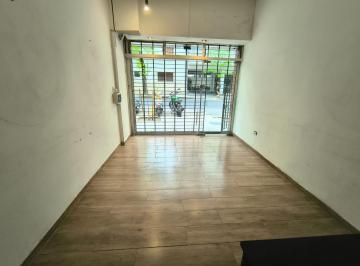 Local comercial · 16m² · 1 Ambiente · Local en Alquiler en Espectacular Ubicación!