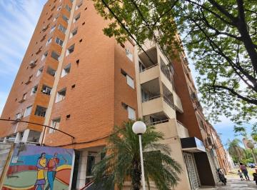Departamento · 75m² · 3 Ambientes · Departamento 3 Ambientes - Macrocentro, Resistencia