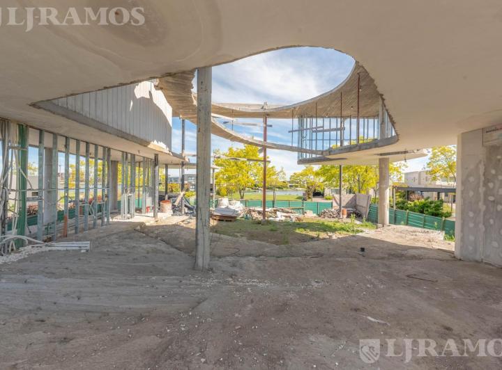 Casa · 980m²