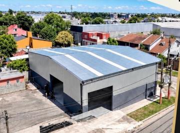 Depósito · 417m² · 4 Cocheras · Deposito en Venta Zona Industrial en Ricardo Rojas