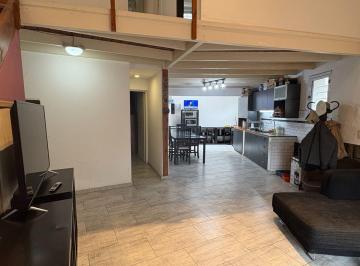 Casa · 95m² · 5 Ambientes · Casa en Venta Tolosa 3 Dorm. en Lote Propio