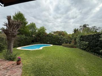 Casa · 600m² · 5 Ambientes · Casa en Alquiler Temporario