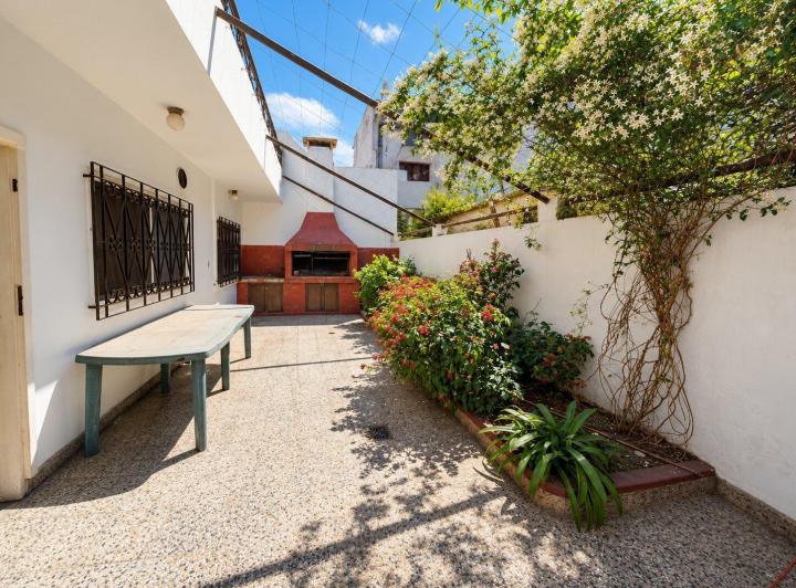 Casa · 128m² · 4 Ambientes · 1 Cochera