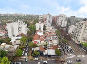 Departamento · 61m² · 3 Ambientes · 1 Cochera · Exclusivo Departamento Piso Alto Oportunidad