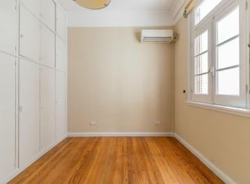 Departamento · 57m² · 3 Ambientes · 1 Cochera · Venta Depto 3 1/2 Ambientes Constitucion