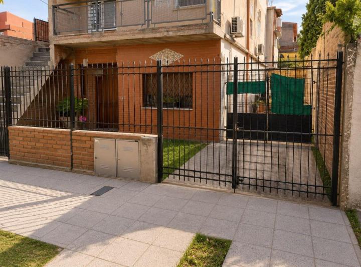 PH · 90m² · 4 Ambientes · 1 Cochera
