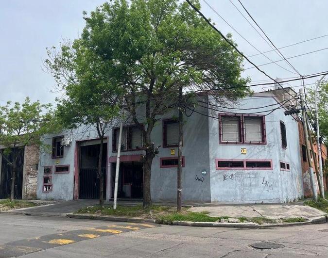 Bodega-Galpón · 900m²