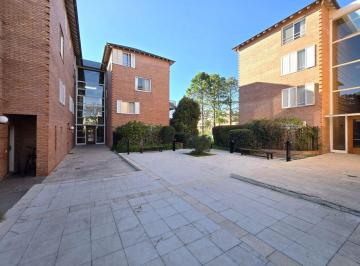 Departamento de 2 ambientes, San Isidro · Jardines de San Isidro Alquiler Amoblado Planta Baja con Jardin Propio