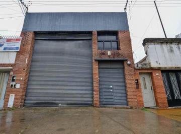 Depósito · 236m² · Venta Local - Depósito con Dependencias