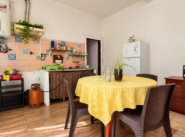 Casa · 80m² · 3 Ambientes · 1 Cochera