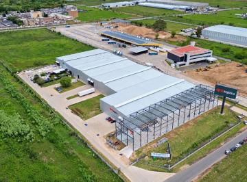 Bodega-Galpón · 2400m² · 1 Ambiente · Alquiler | Nave Industrial a Estrenar Sobre Autopista Rosario – Buenos Aires