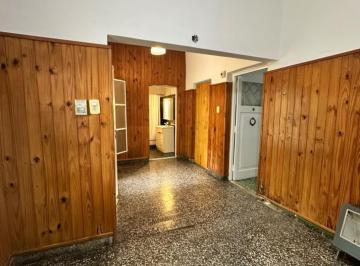 PH · 45m² · 2 Ambientes · PH Interno por Pasillo 2 Amb. con Patio Compartido en Alquiler - Moreno 2300 - Lanus Oeste