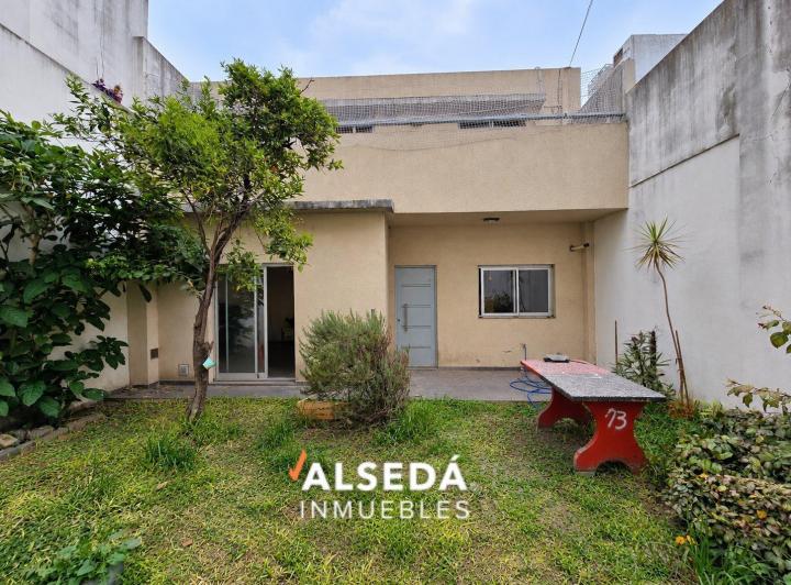Casa · 187m² · 4 Ambientes · 2 Cocheras