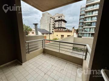Departamento · 37m² · 1 Ambiente · Monoambiente C/balcon! Excelente Ubicacion! Le Breton y Bauness!