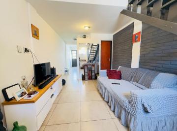Casa · 60m² · 3 Ambientes · Alquiler Duplex Castelar Norte, Gran Ubicacion
