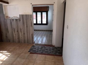 Casa · 40m² · 2 Ambientes · Casa en Venta Planta Alta 1 Dormitorio Amplio Patio Terraza