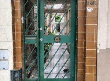 Departamento de 5 ambientes, Rosario · Departamento de Pasillo Interno PH Totalmente a Reciclar