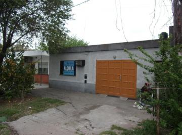 Casa · 70m² · 3 Ambientes · Alquiler - Casa - Magallanes 1878 - 2 Dorm. - Belgrano - Rosario