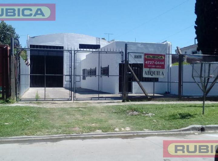 Depósito · 213m²