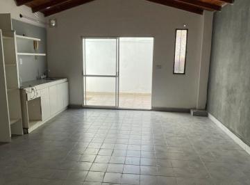 Departamento de 3 ambientes, Avellaneda · Alquiler Departamento 3 Amb. con Patio, Piñeyro, Avellaneda.